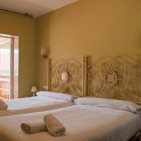 Galicia * מונפורט דה למוס